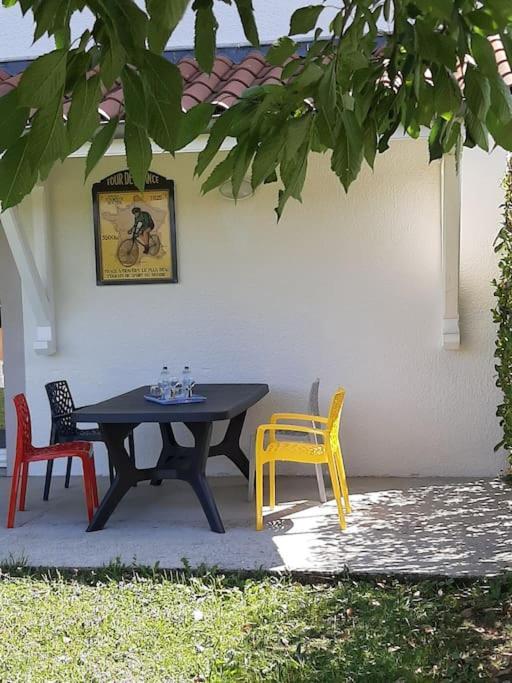 Gite L'Etape Pirajoux المظهر الخارجي الصورة